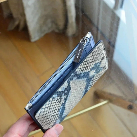 Kate Spade KF331 Leila Small Slim Bifold Wallet - Picture 3 of 7